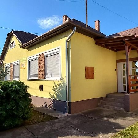 Ildimagdi Apartman Hajduszoboszlo Bagian luar foto