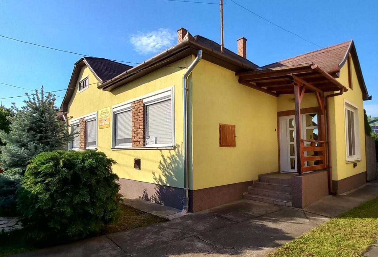 Ildimagdi Apartman Hajduszoboszlo Bagian luar foto